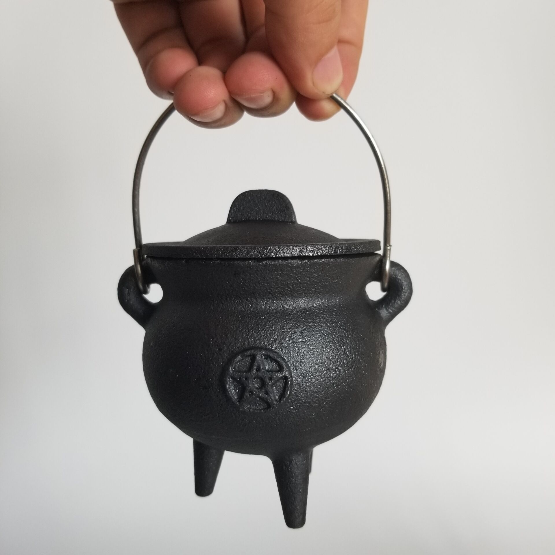 Small Witches Cauldron Cast Iron Pot In Black