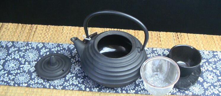 japanese tea kettle