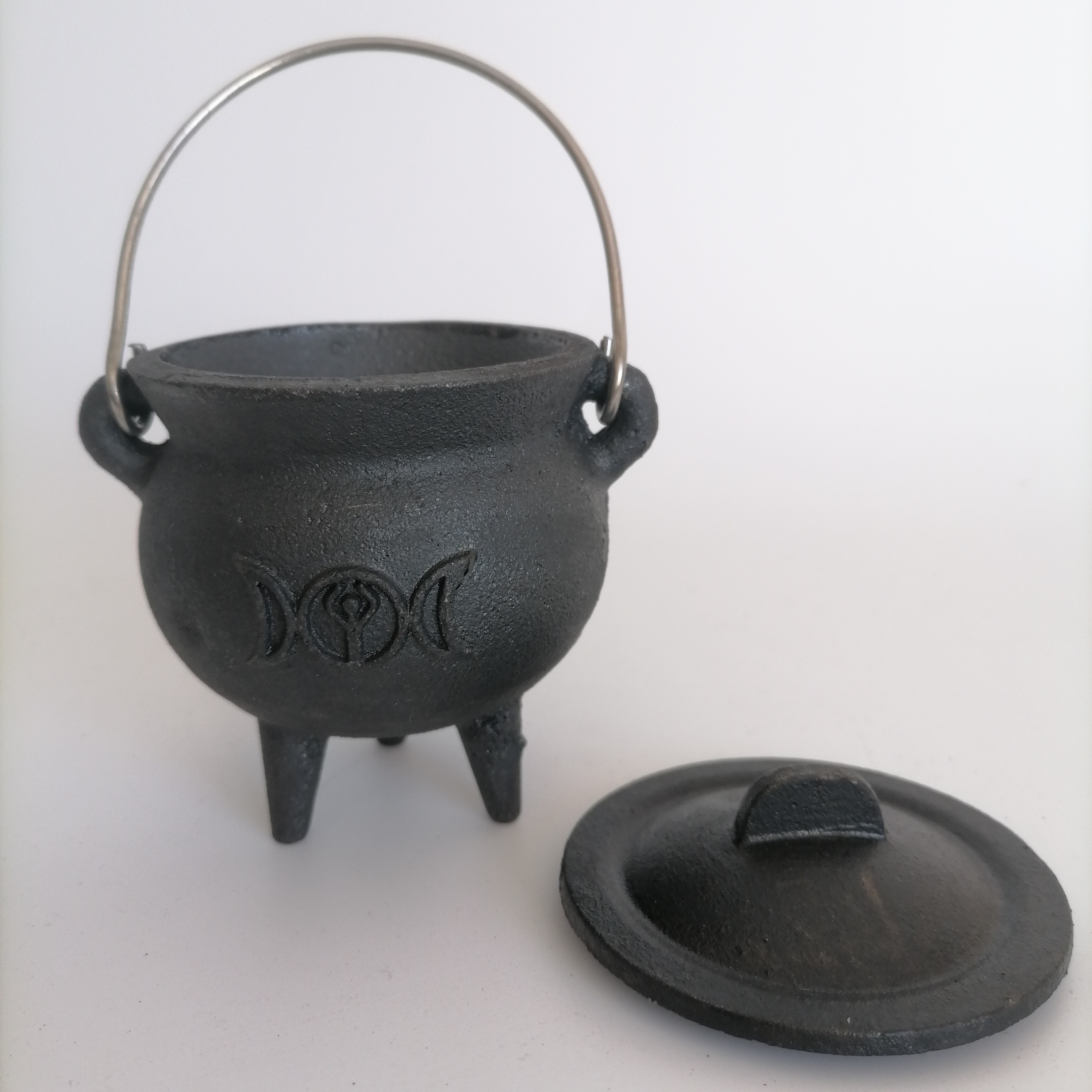 Cast Iron Magic Altar Cauldron for Ritual Purpose